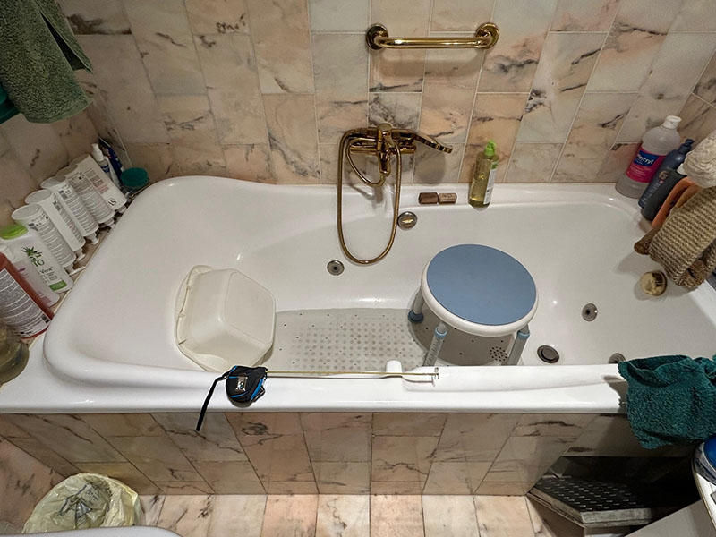 Avis de Arnal : Pose Porte de baignoire antiéclaboussures Avis de Arnal : Pose Porte de baignoire antiéclaboussures